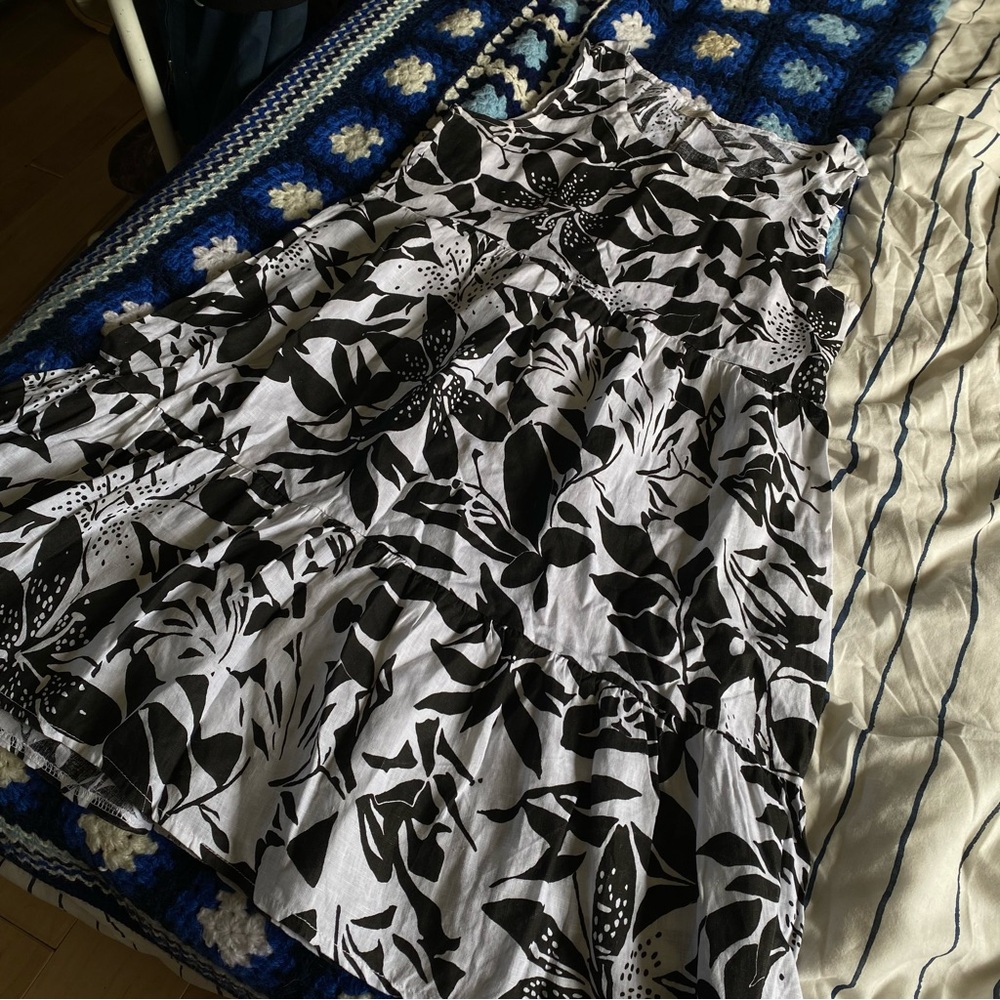 Bellambra Black and White Floral Linen Dress